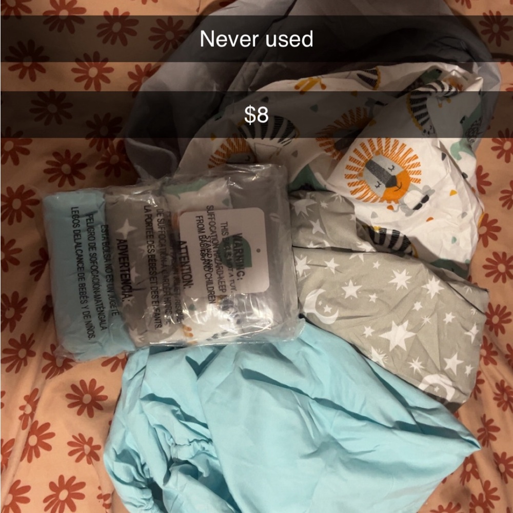 Baby Bedding Set with Animal and Star Patterns